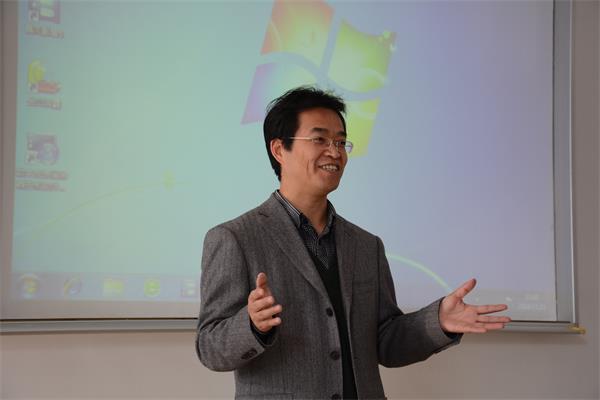 新闻学院网络与新媒体系成立